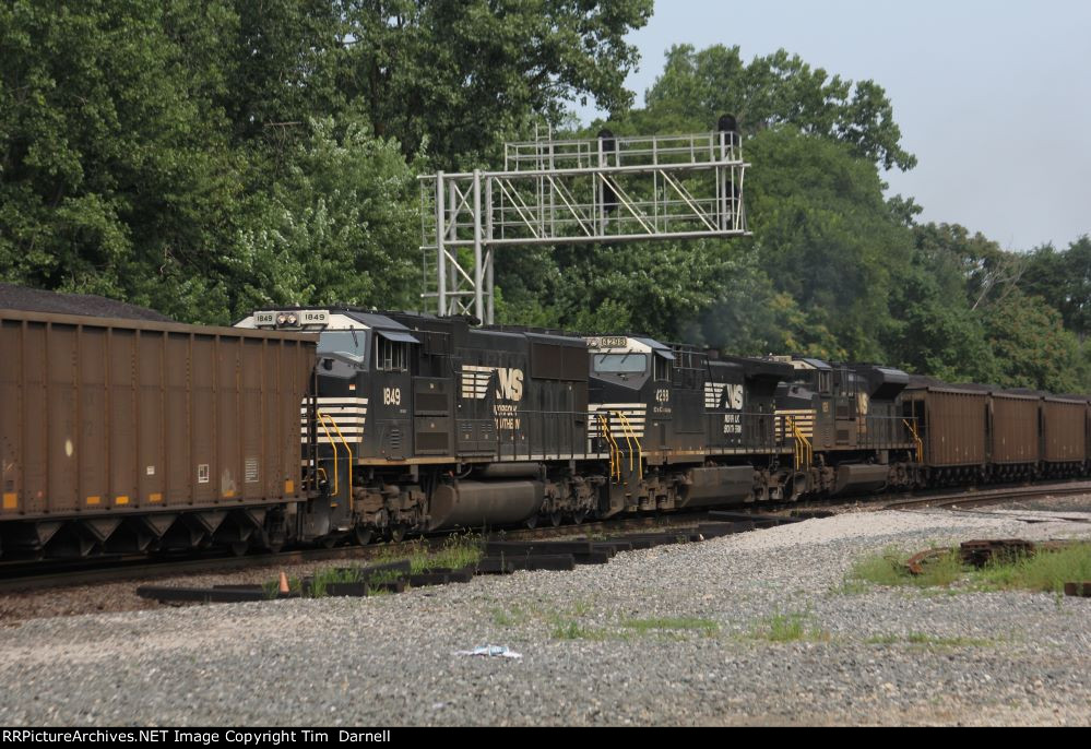 NS 1849, 4298, 1128 first set of dpu's on 778